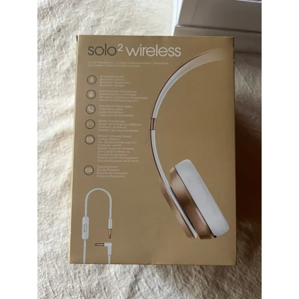 Beats Solo2 Wireless Special Edition Gold Headphones NWT Open Box